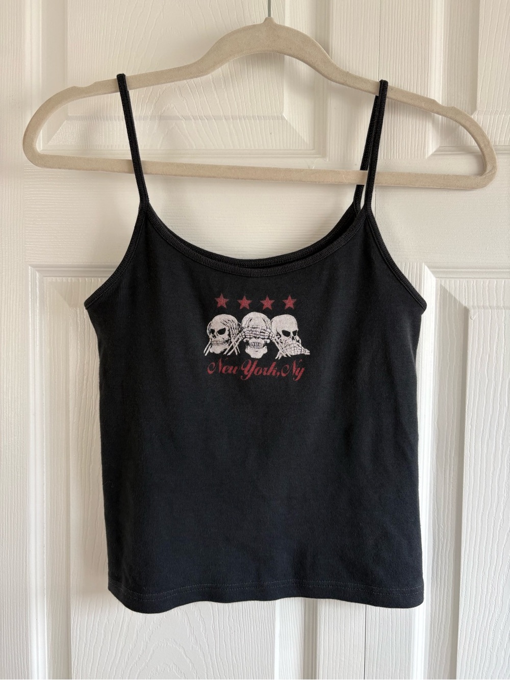 Brandy Melville Black Skylar New York Cami Top Skull Baddie Trendy Y2K Baby Tee